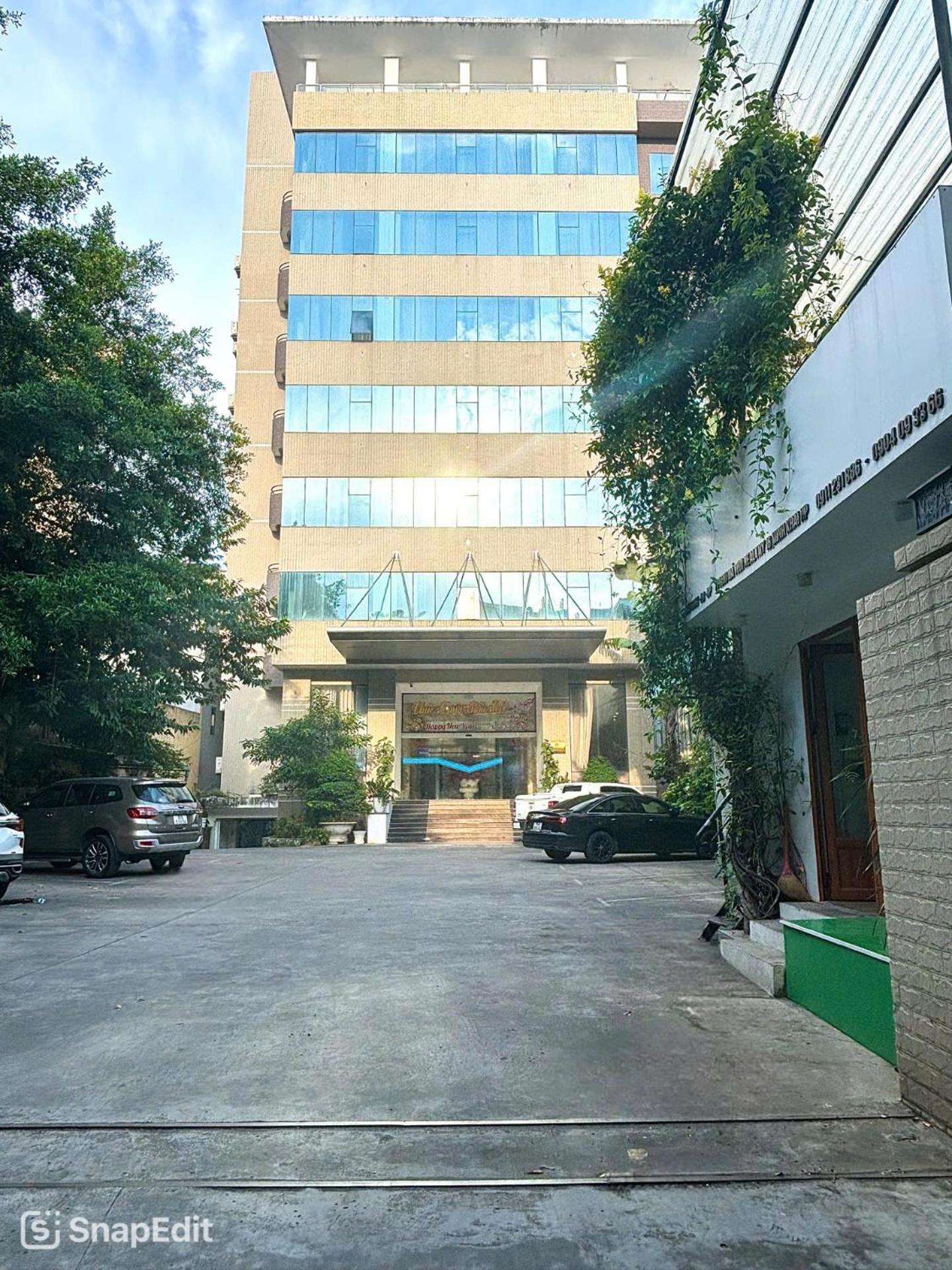 Hotel Nha Khach Huong Sen